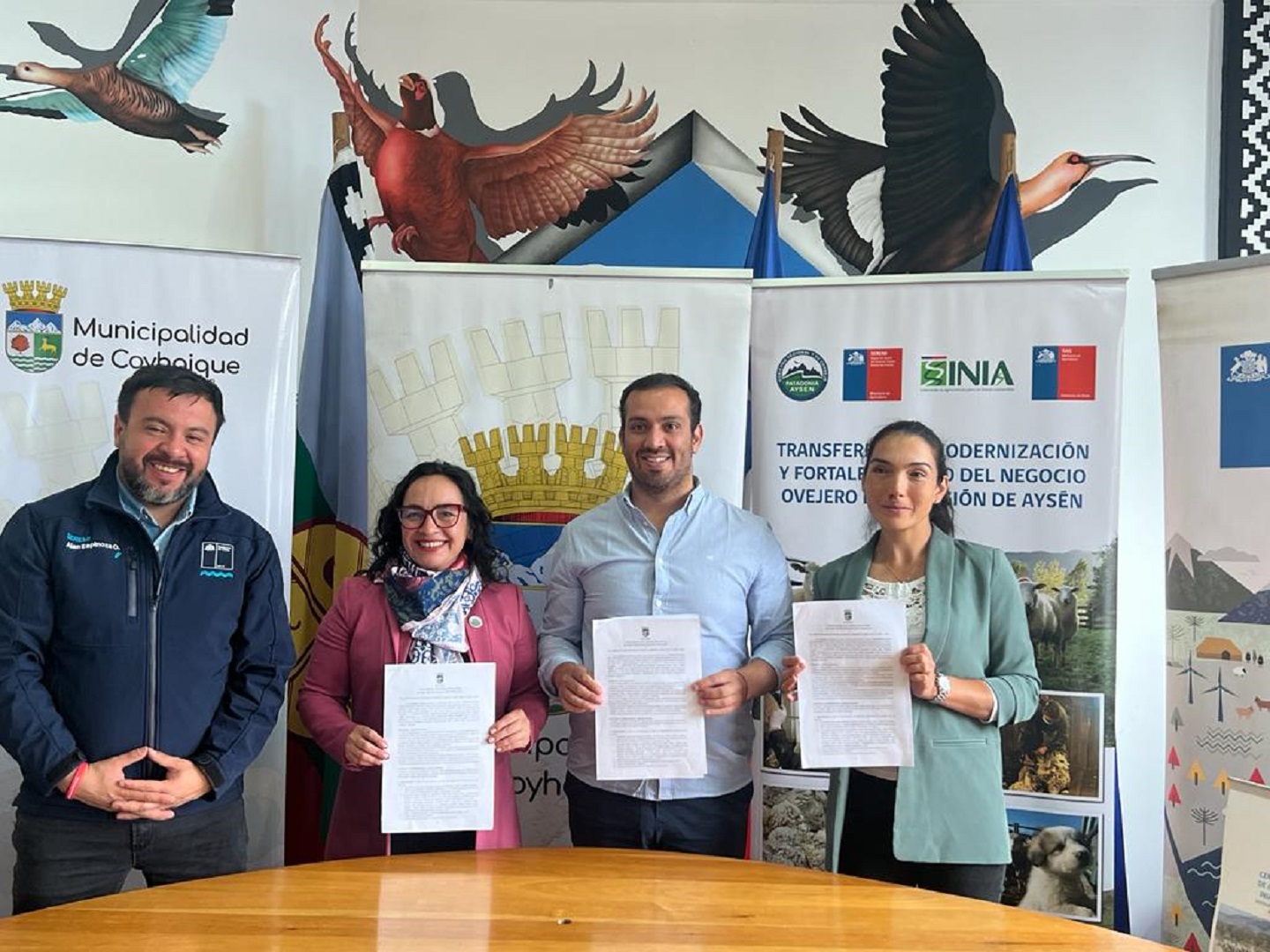 COYHAIQUE: MUNICIPIO FIRMA CONVENIO PARA PRIMERA VERSIÓN DE “EXPO GANADERA OVINA 2023”