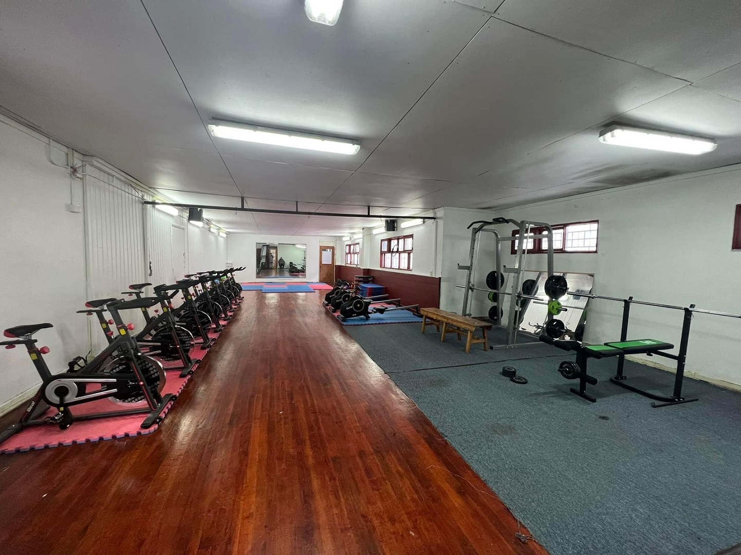 MUNICIPIO DE COYHAIQUE ANUNCIA INVERSIÓN PARA INFRAESTRUCTURAS DEPORTIVAS TECHADAS 