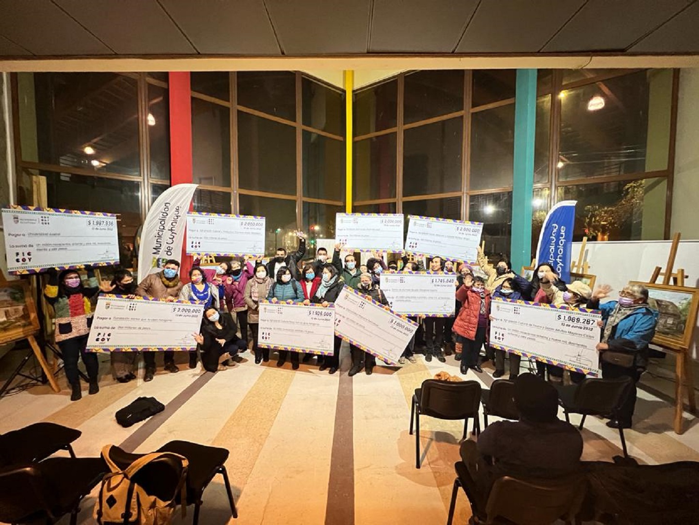 10 AGRUPACIONES CULTURALES RECIBIERON CHEQUES FICCOY